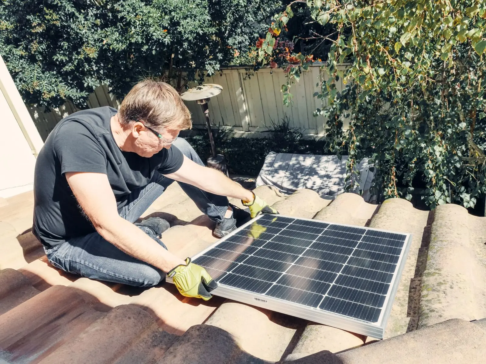 Thuisbatterij 10 kWh: voor wie is het genoeg en wat kost het?